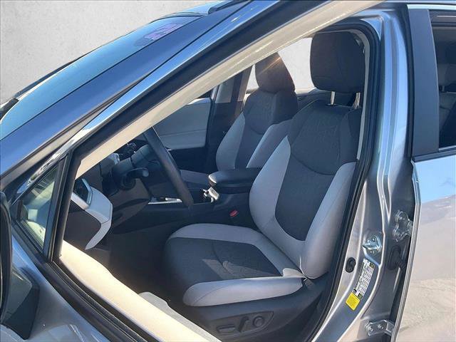 Used 2025 Toyota RAV4 XLE w/ Convenience Package AWD/4WD image 27