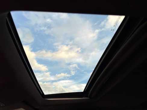 Certified 2022 GMC Sierra 3500 Denali image 25