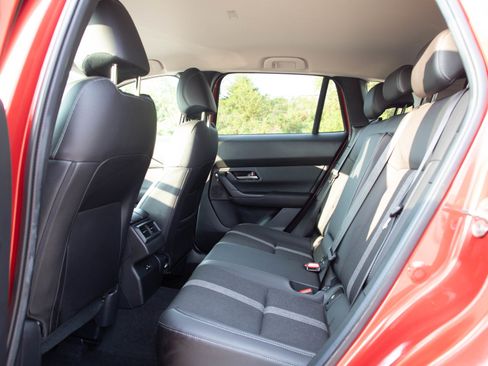 Used 2024 MAZDA CX-50 AWD 2.5 S w/ Weather Package image 15