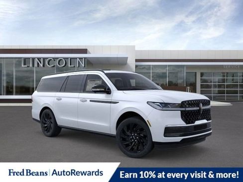 New 2025 Lincoln Navigator L Reserve w/ Jet Appearance Package AWD/4WD image 8