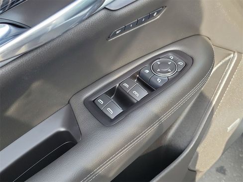 Used 2025 Cadillac XT6 Premium Luxury w/ Technology Package image 23