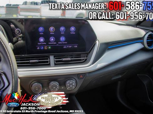 Used 2024 Chevrolet Trax LS w/ LS Convenience Package FWD image 13