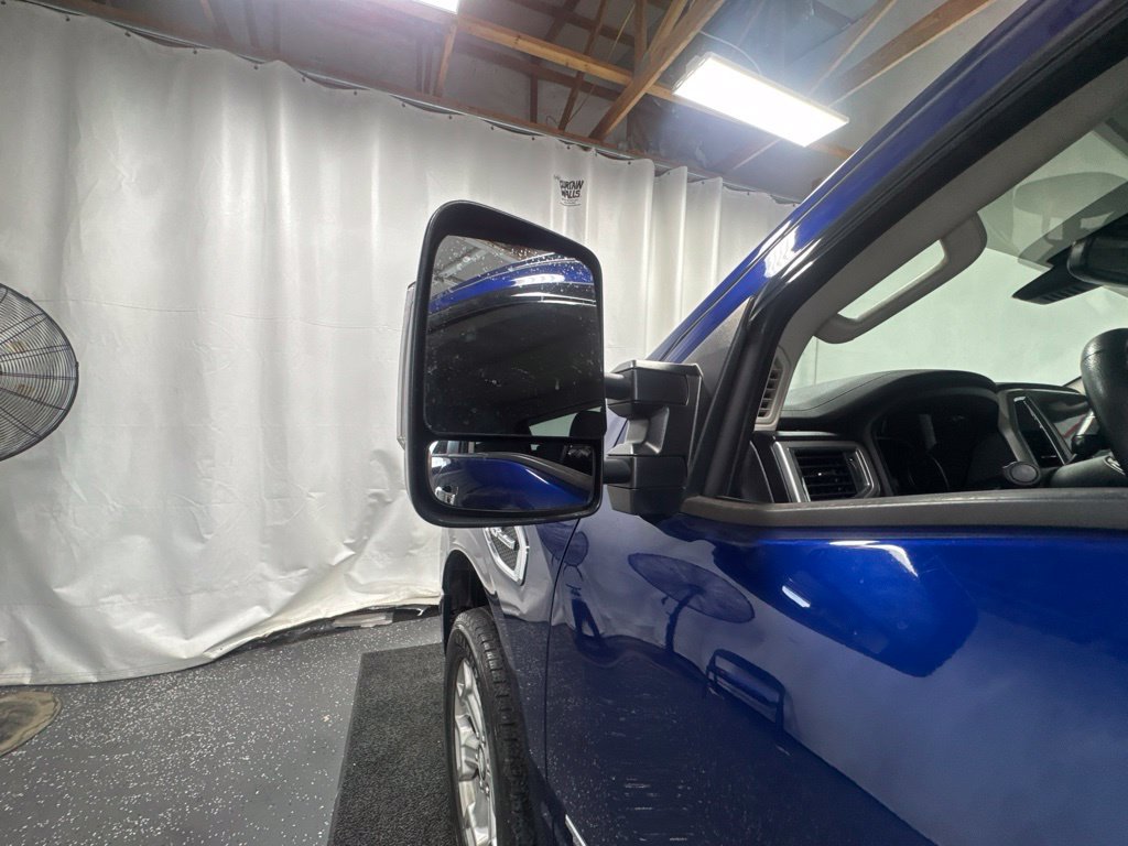 Used 2021 Nissan Titan SV w/ SV Convenience Package AWD/4WD image 18