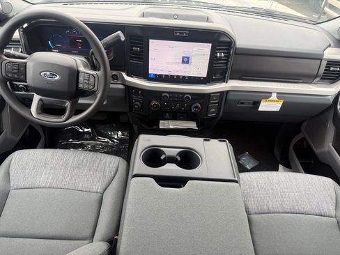 New 2026 Ford F250 XLT w/ XLT Premium Package AWD/4WD image 34