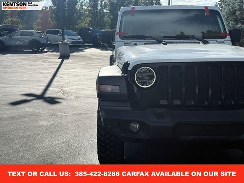 Used 2020 Jeep Wrangler Unlimited Willys image 14
