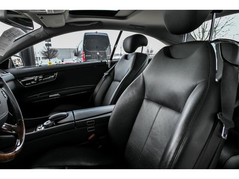 Used 2010 Mercedes-Benz CL 550 4MATIC image 11