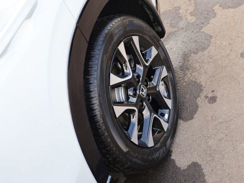 Certified 2026 Honda HR-V EX-L image 33