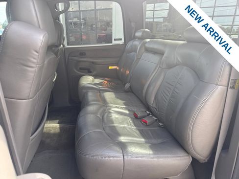 Used 2002 Chevrolet Silverado 2500 LT w/ Off-Road Skid Plate Pkg AWD/4WD image 14