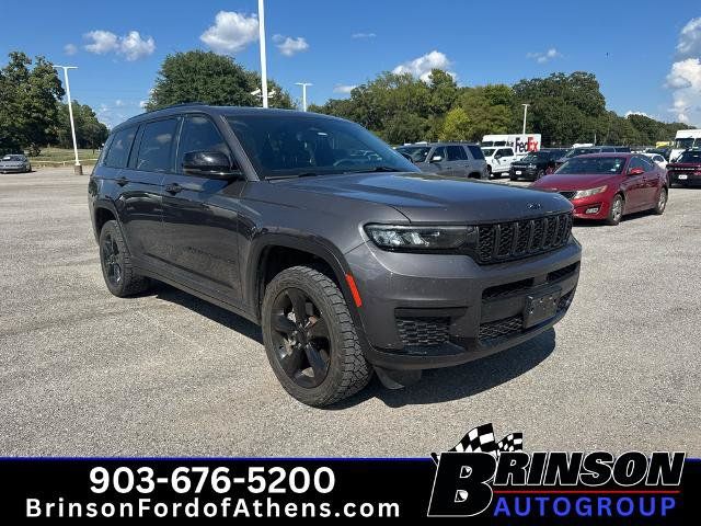 Used 2023 Jeep Grand Cherokee L Laredo AWD/4WD image 3