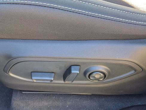 New 2025 Jeep Grand Cherokee Laredo X image 23