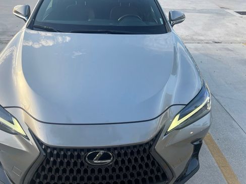 Certified 2024 Lexus NX 250 FWD w/ Towing Package (2000 Lbs) image 5