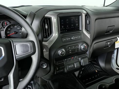 New 2026 GMC Sierra 2500 Pro image 12