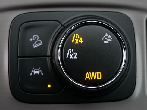 Used 2023 GMC Terrain AT4 w/ LPO, Floor Liner Package image 30