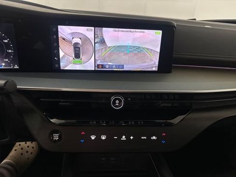 Certified 2025 Nissan Murano SL image 22