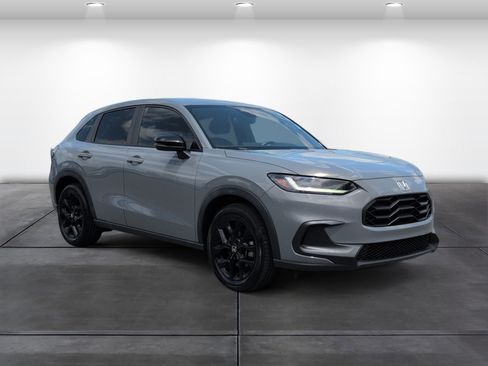 Certified 2023 Honda HR-V Sport image 2