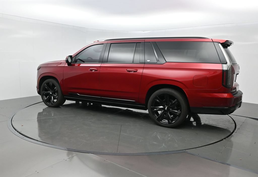 Certified 2025 Cadillac Escalade ESV Sport Platinum w/ LPO, Floor Liner Package AWD/4WD image 3