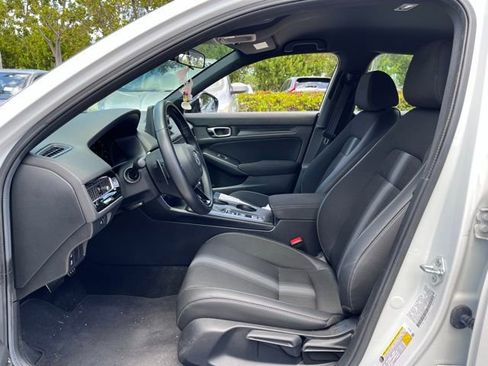 Used 2024 Honda Civic Sport image 8