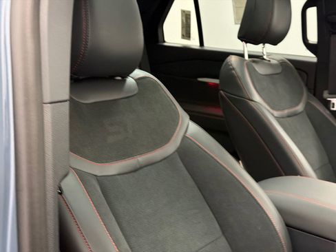 New 2026 Ford Explorer ST w/ Sun And Sound Package image 12