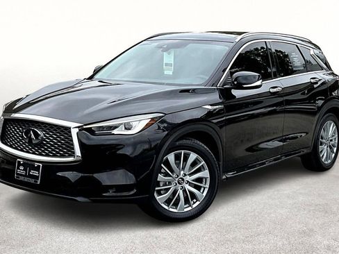 Certified 2025 INFINITI QX50 Luxe image 16