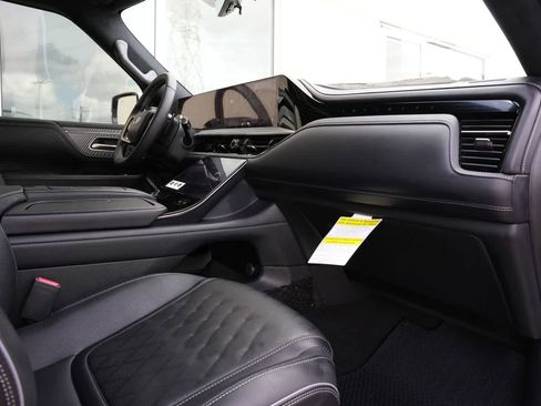 New 2026 INFINITI QX80 Autograph AWD/4WD image 22