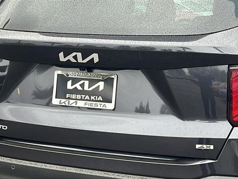 New 2025 Kia Sorento EX w/ Panoramic Sunroof Package image 10