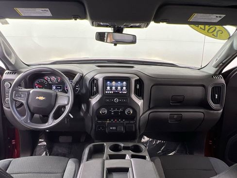 Certified 2022 Chevrolet Silverado 1500 Custom w/ LPO, Dark Essentials Package AWD/4WD image 19
