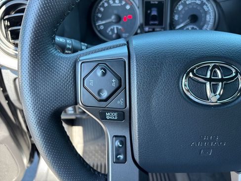 Used 2023 Toyota Tacoma TRD Off-Road AWD/4WD image 15