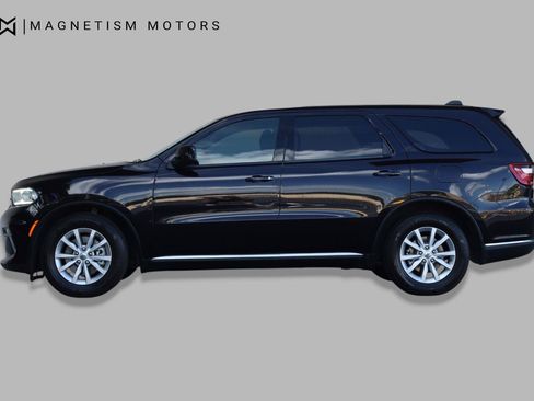 Used 2021 Dodge Durango SXT w/ 3rd Row Seating Group RWD image 3