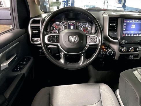 Used 2020 RAM 1500 Big Horn AWD/4WD image 17