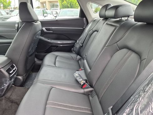 New 2026 Hyundai Sonata Limited FWD image 30