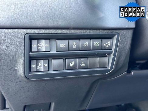 Used 2022 Toyota Tundra Platinum image 15