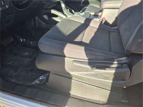 Used 2024 Nissan Frontier S w/ S Utility Package image 11