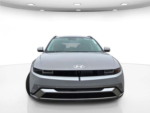 New 2026 Hyundai Ioniq 5 Limited image 2