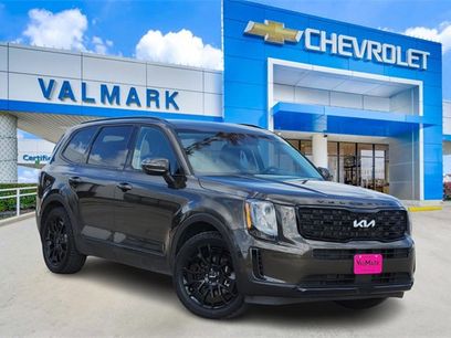 Used 2022 Kia Telluride EX w/ EX Premium Package