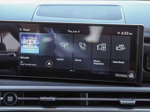 New 2026 Hyundai Santa Fe SE FWD image 16