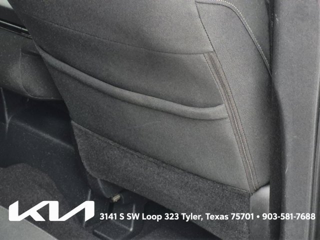 Used 2017 Nissan Titan SV RWD image 15