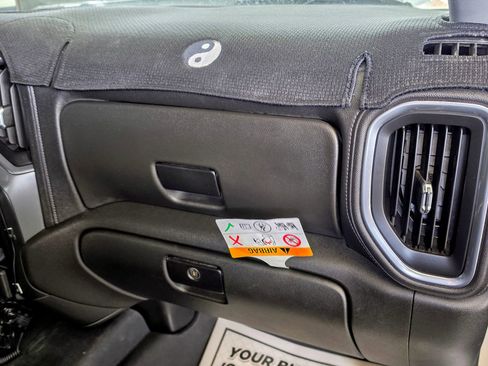 Used 2023 Chevrolet Silverado 2500 LT image 27