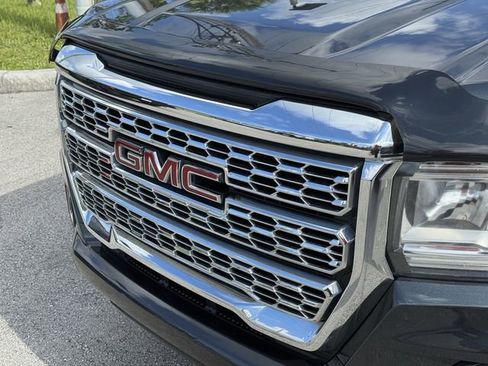 Used 2021 GMC Canyon Denali RWD image 6