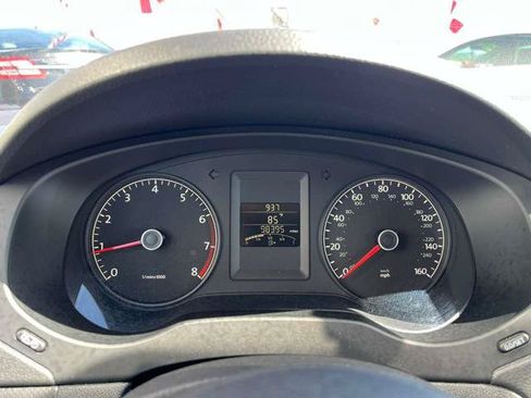 Used 2012 Volkswagen Jetta Sedan FWD image 25