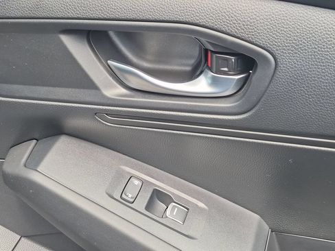 Used 2025 Honda Accord LX image 33
