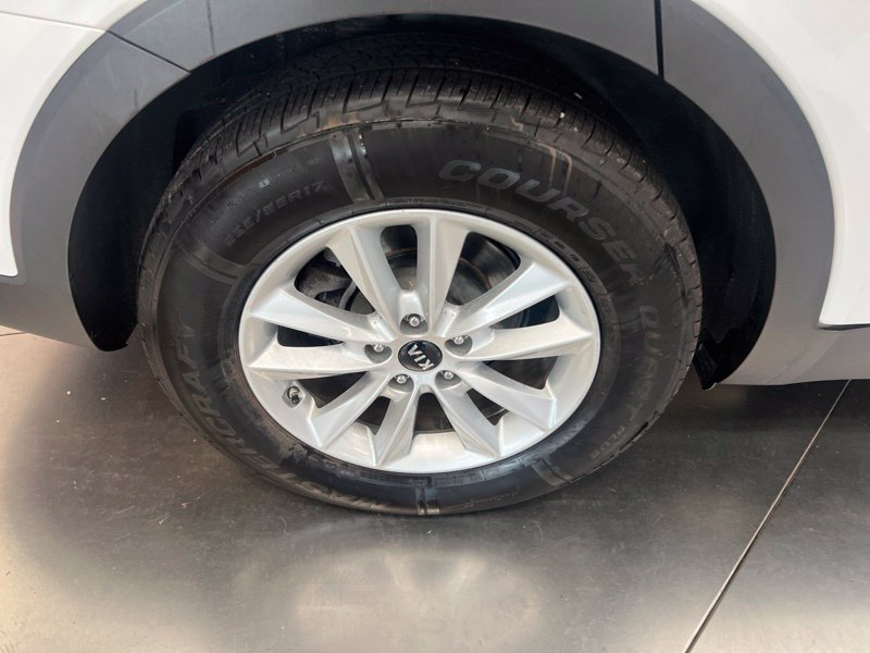 Used 2019 Kia Sorento AWD w/ LX Convenience Package image 9