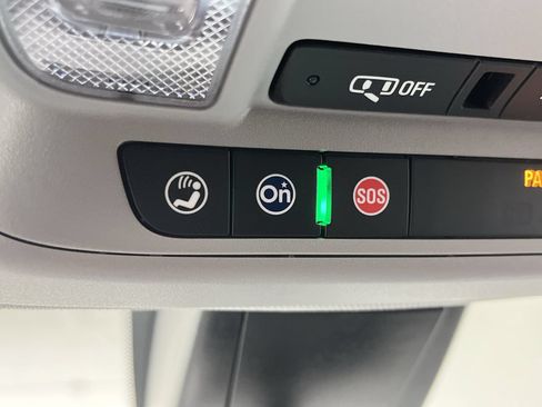 Certified 2024 Chevrolet Blazer LT w/ Sound & Technology Package AWD/4WD image 29