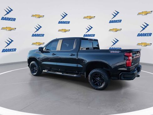 Used 2020 Chevrolet Silverado 1500 LT Trail Boss w/ Midnight Edition image 6