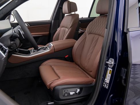 New 2026 BMW X5 M60i image 17