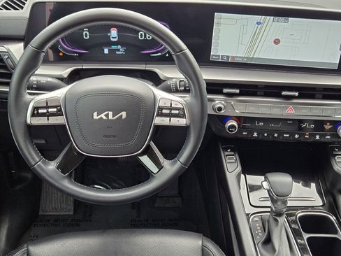 Used 2024 Kia Telluride S w/ S Sunroof Package image 10