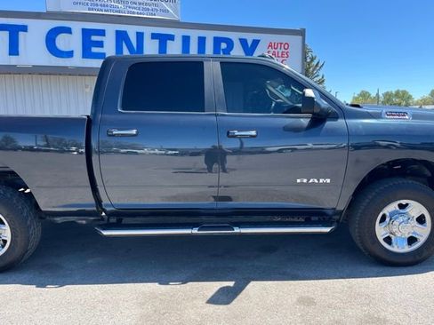 Used 2019 RAM 2500 Big Horn AWD/4WD image 16