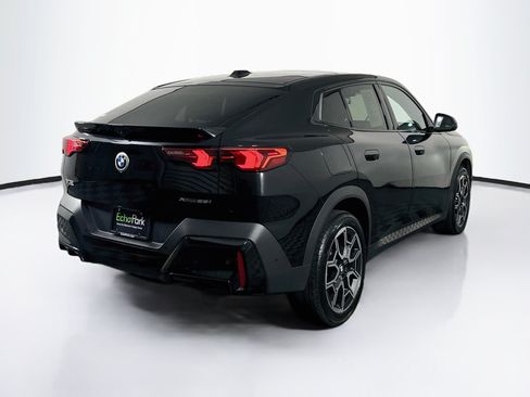 Used 2026 BMW X2 xDrive28i AWD/4WD image 9