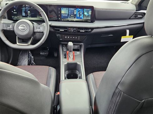 New 2026 Nissan Kicks SR image 6