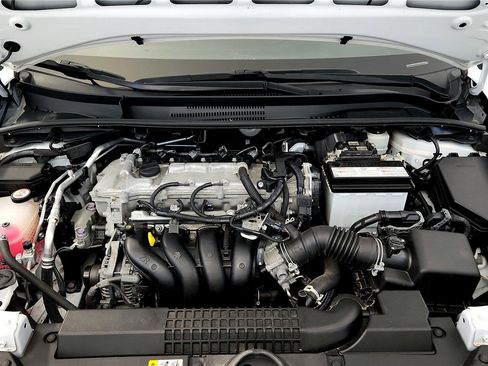 Certified 2022 Toyota Corolla LE w/ LE Convenience Package image 15