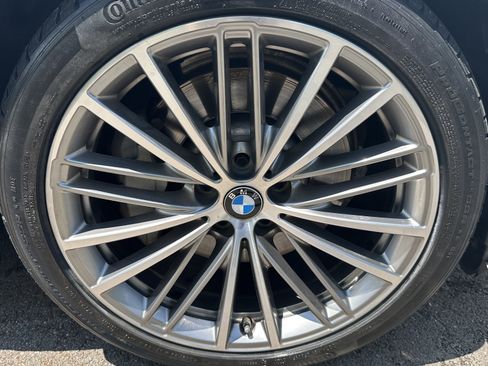 Used 2020 BMW 530i xDrive w/ Premium Package AWD/4WD image 14